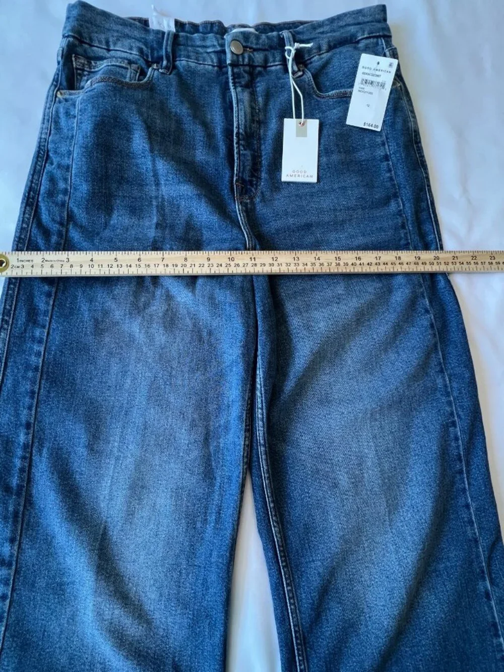 NWT Good American Size 12 Good Skate High Rise Cropped Loose Leg Jeans Raw Hem - Picture 9 of 16